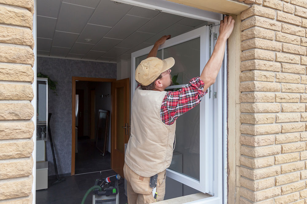 7 signs one&#8217;s home needs new windows and doors