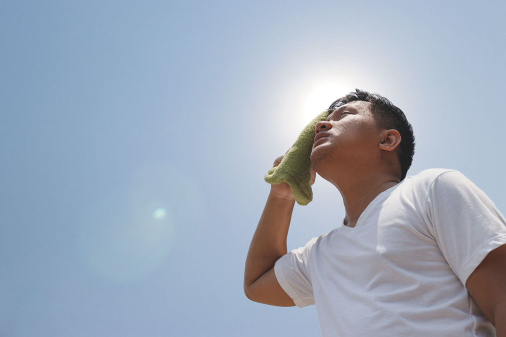 9 surprising signs of dehydration to watch out for