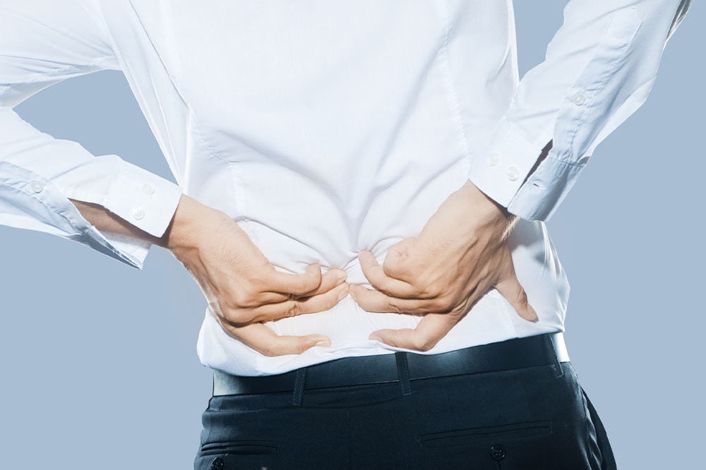 Foods to eat and tips to manage back pain